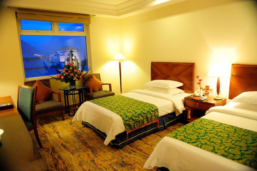 Sheraton Jiuzhaigou Resort Room photo